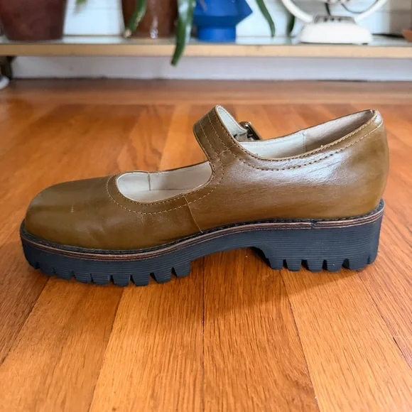 INTENTIONALLY BLANK Olive Mary Jane Flats - Picture 8 of 9